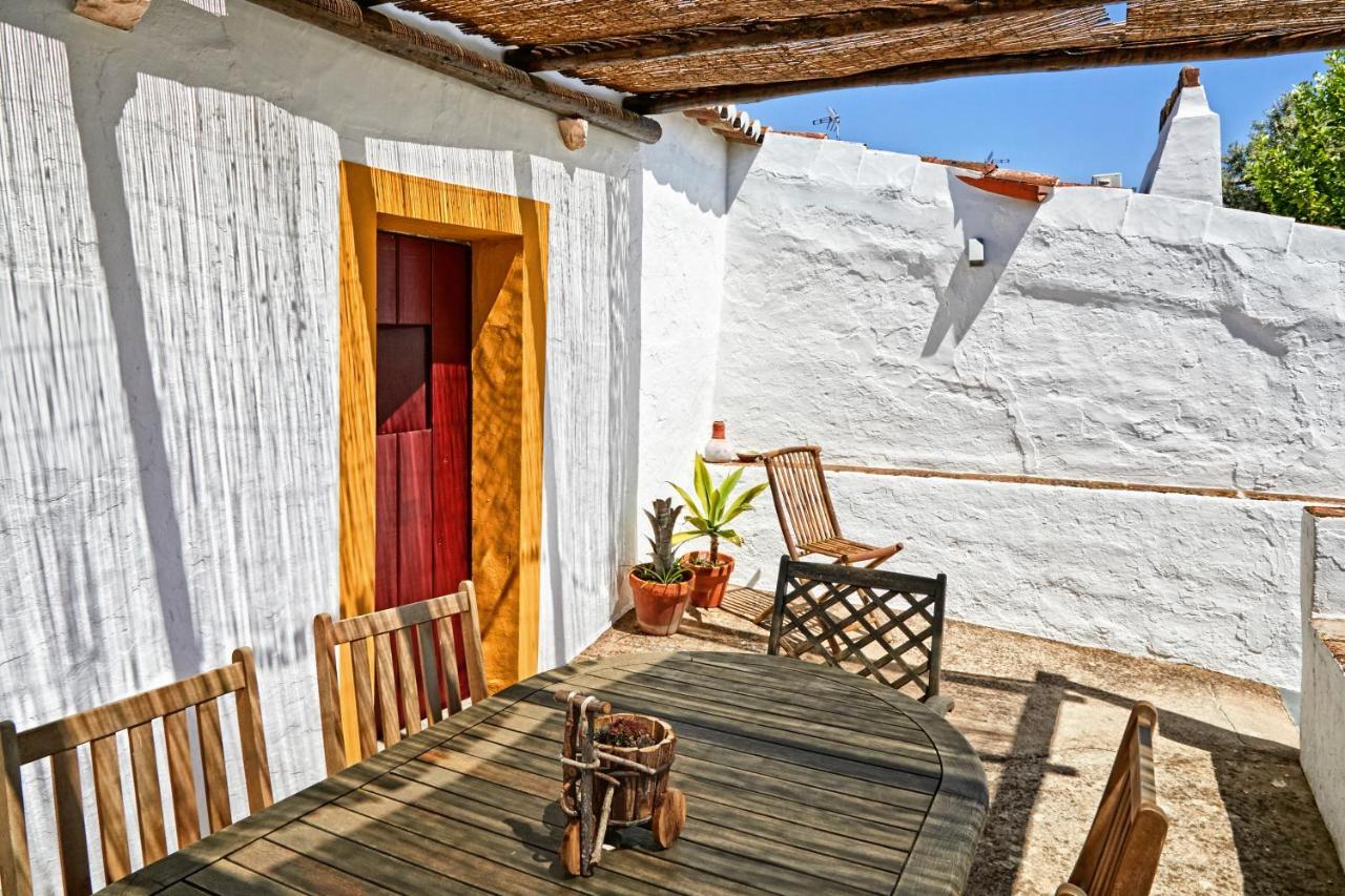 Casa De Veiros - Estremoz Villa Luaran gambar